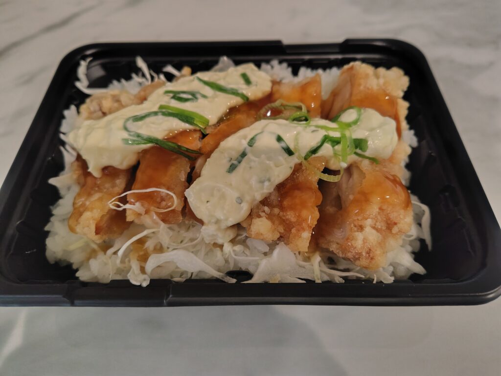 若鳥竜田タルタル甘酢ソース丼